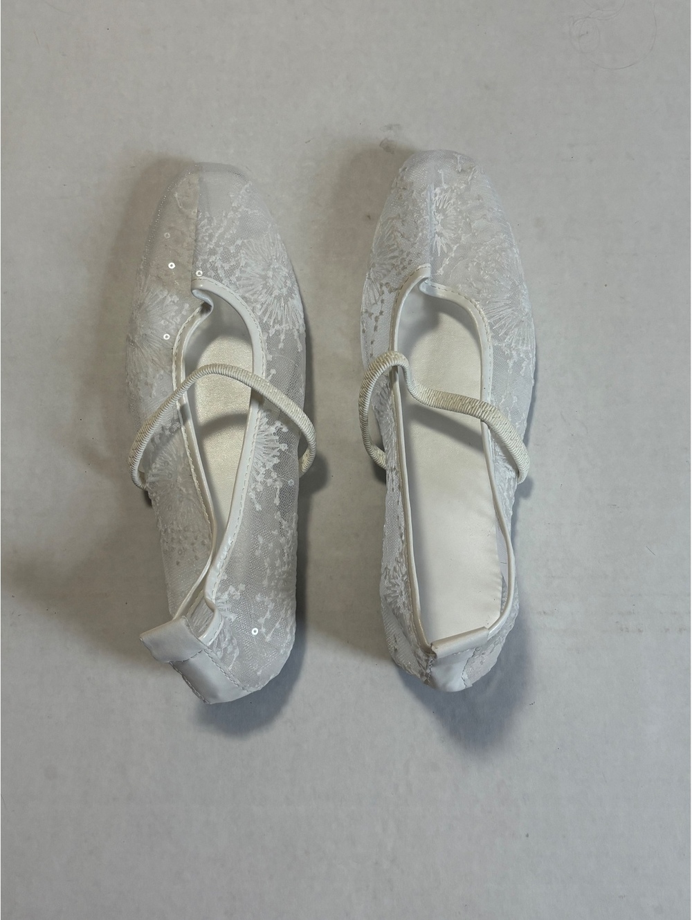 White flat woman shoes- see through- new